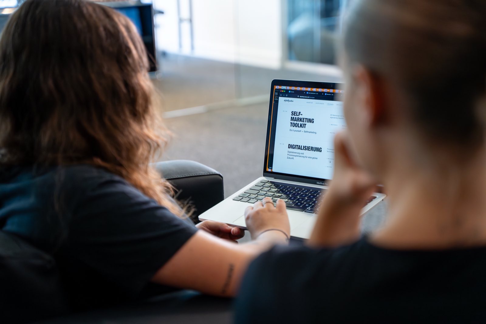 Content-Produktion im Team bei digitalbynature
