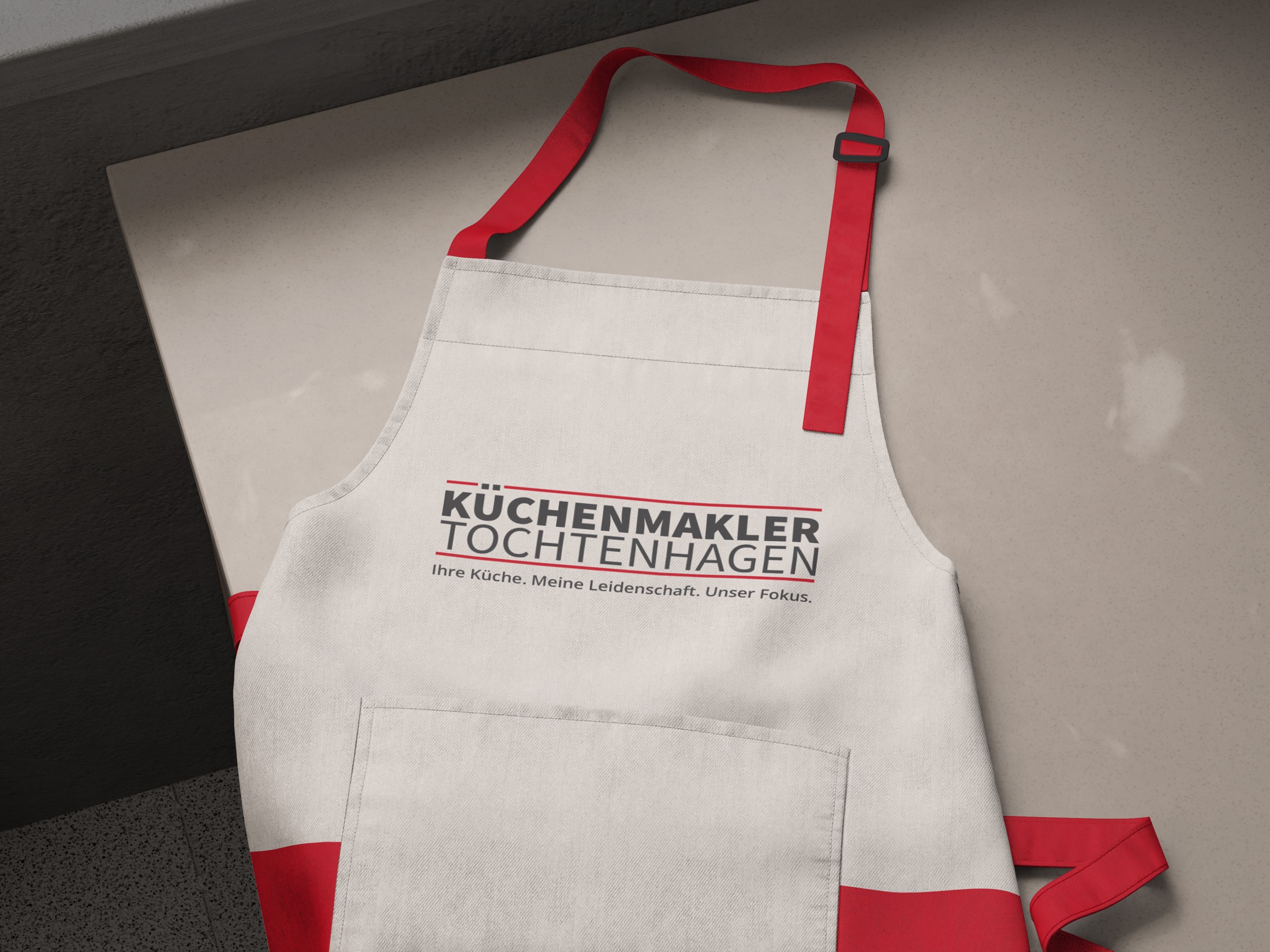 Küchenmakler Tochtenhagen — gebrandetes Wurfmaterial für lokale Vereine